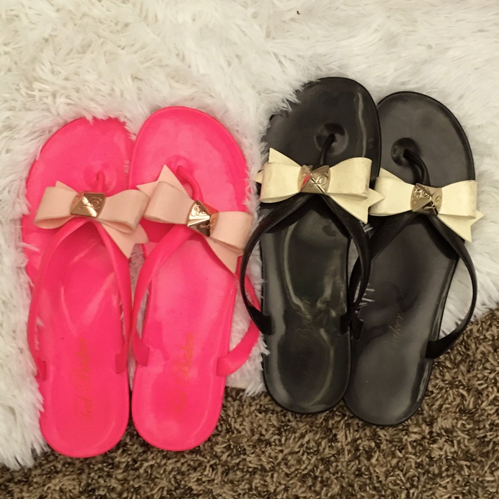 Two pairs of Ted Baker flip flops! Cute bows! 🎀🎀